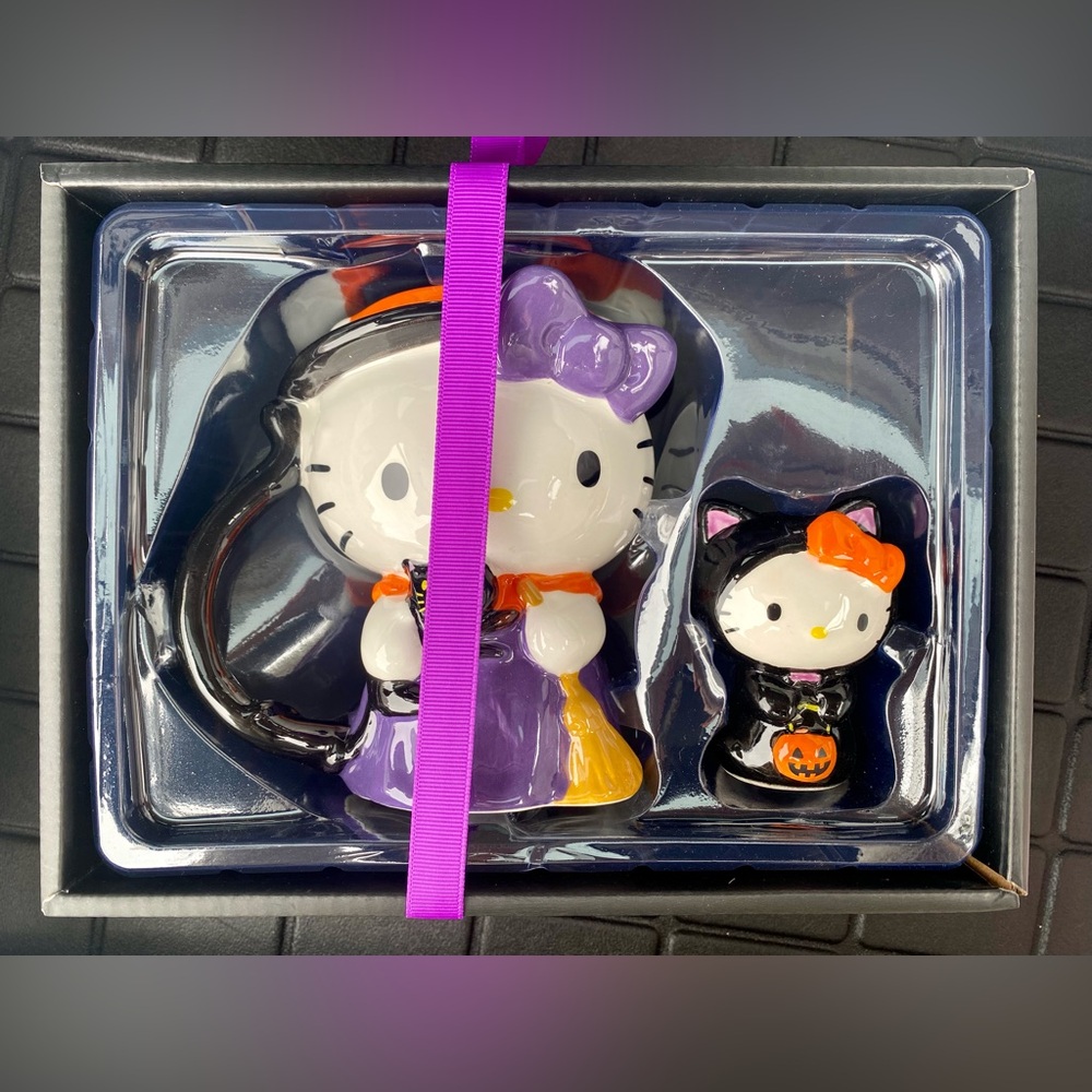 Hello Kitty 🎃NWT Blue Sky Clayworks Halloween Mug and Figurine Set Spooky Witch